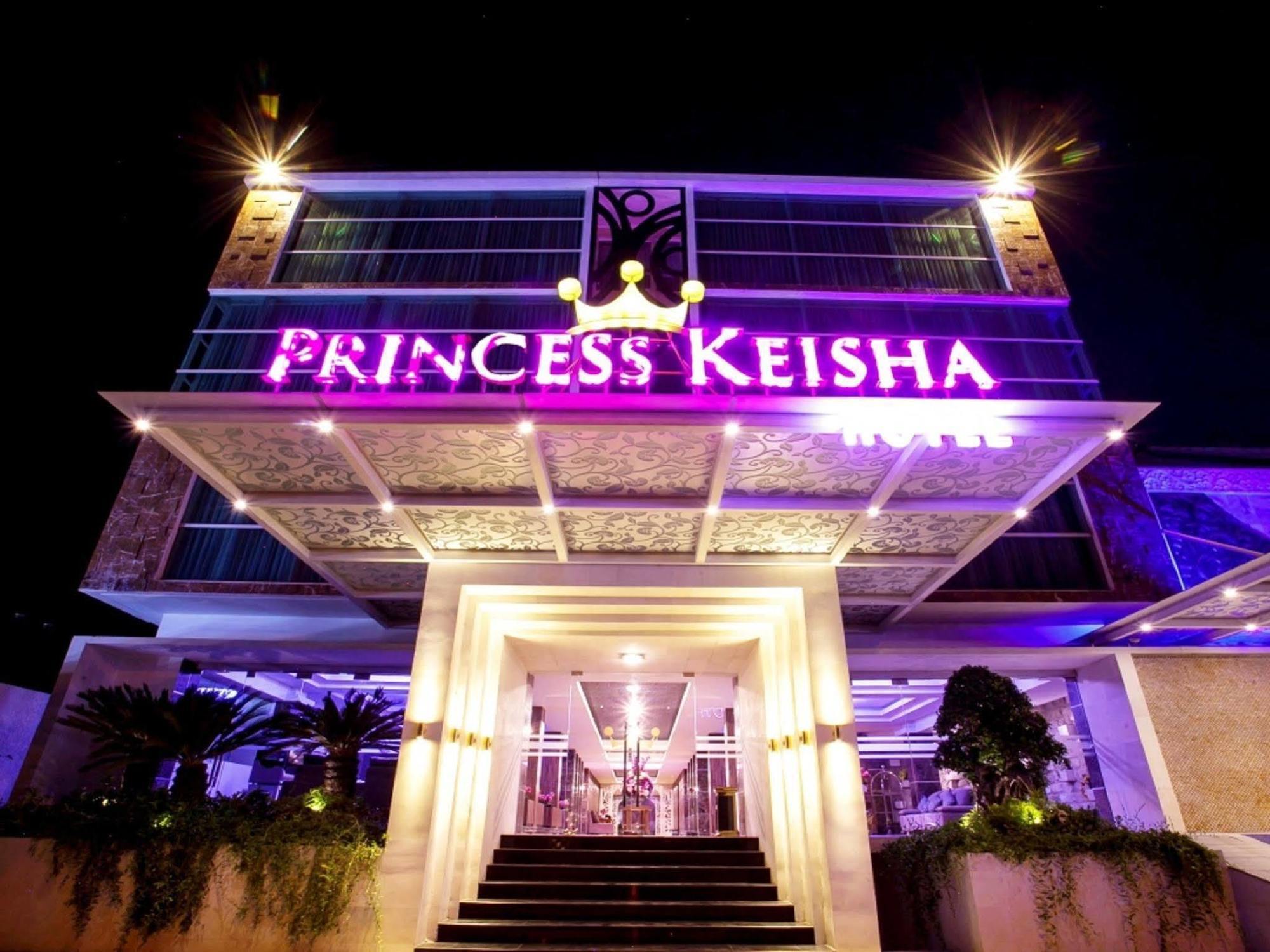 Collection O 499 Princess Keisha Hotel & Convention Center Denpasar Esterno foto